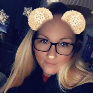 Meet your Posher, Annie